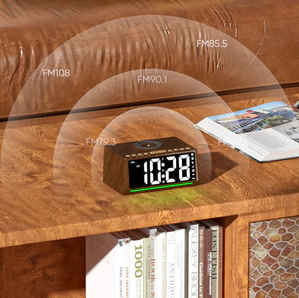 Radio Réveil Bois avec Chargeur à Induction, Bluetooth et Écran LED XXL