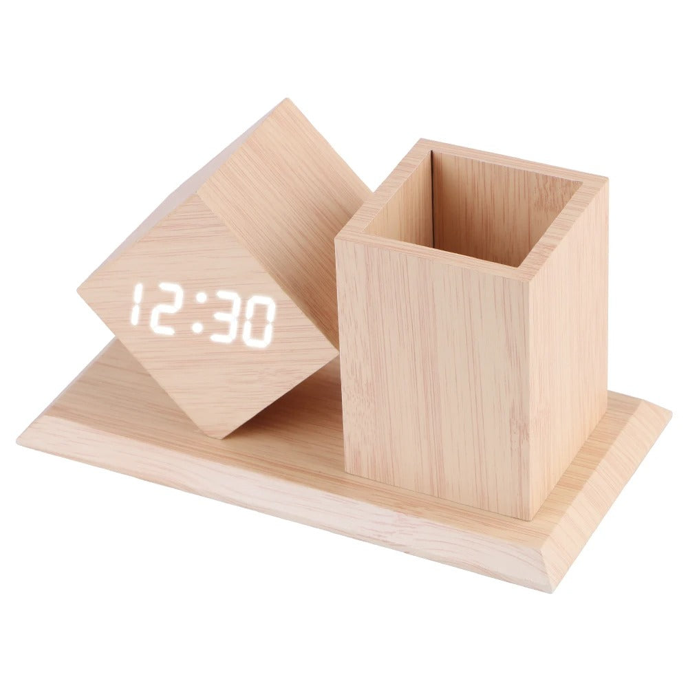 Réveil Bois Cube avec Porte-Stylo – Design Naturel et Épuré