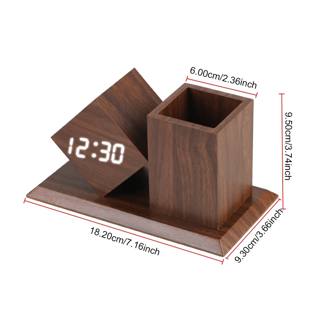 Réveil Bois Cube avec Porte-Stylo – Design Naturel et Épuré