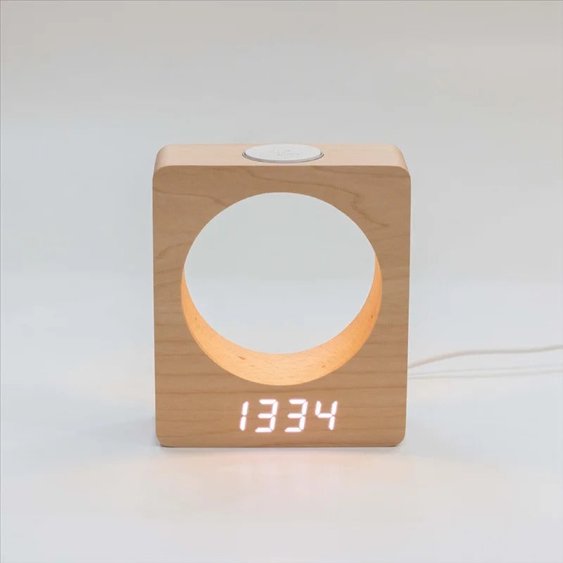 Réveil Bois LED Design Minimaliste – Lumière Douce Intégrée & Affichage Digital