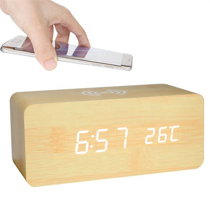 Réveil Connecté en Bois avec Chargeur Sans Fil – Affichage LED Heure, Date, Température