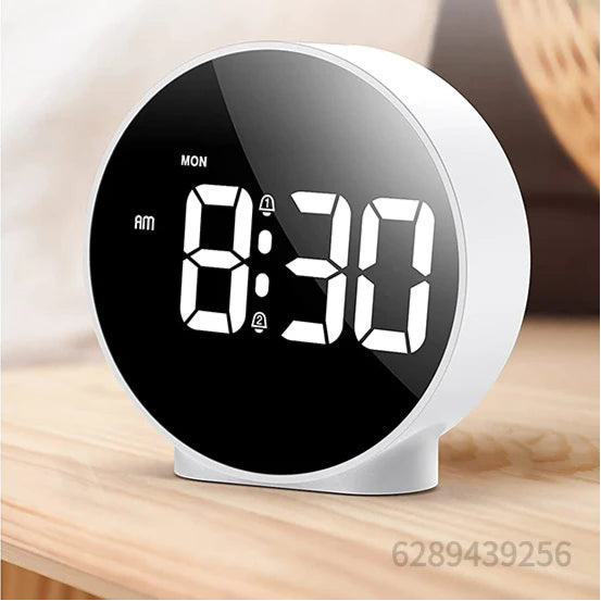 Réveil Digital Rond à Miroir – Design Compact et Élégant