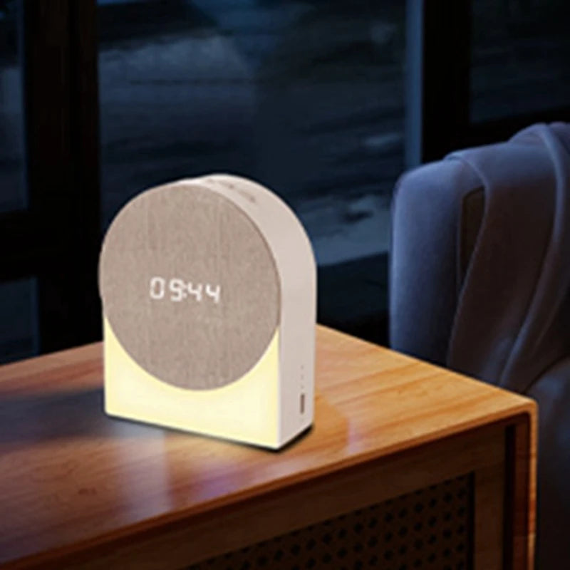 Réveil Multifonction 4 en 1 avec Haut-Parleur Bluetooth, Veilleuse et Alarme